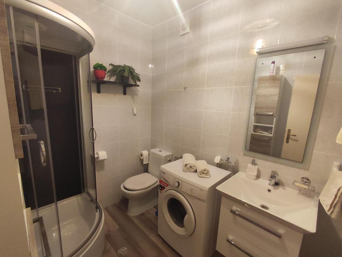 Apartments Milina Омиш Экстерьер фото