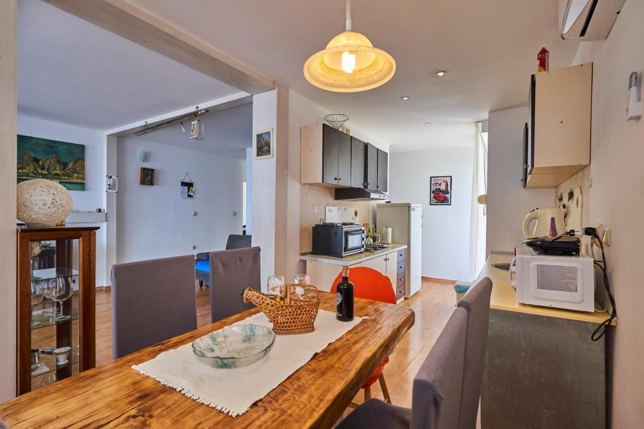 Apartments Milina Омиш Экстерьер фото